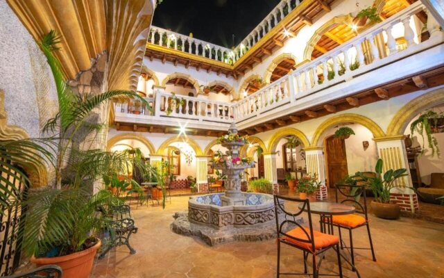 Hotel Gran Plaza Euromaya