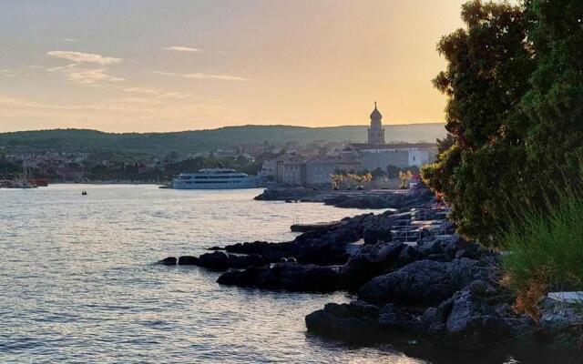 Apartman Nelamore - Krk town, 300 meters to the beach