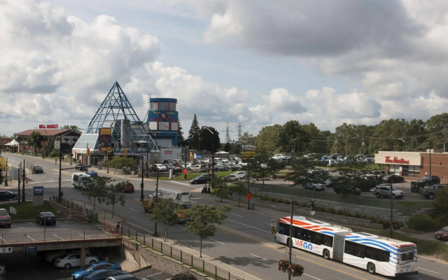 Best Western Fallsview