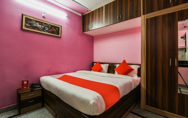 Aster Studio Stay by OYO Rooms