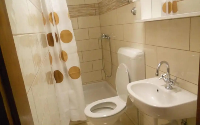 Ivo - With Terrace - C3