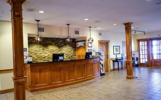 Best Western Plus Dutch Haus Inn and Suites