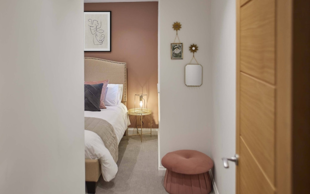 Apartment Two, Hudsons Yard House