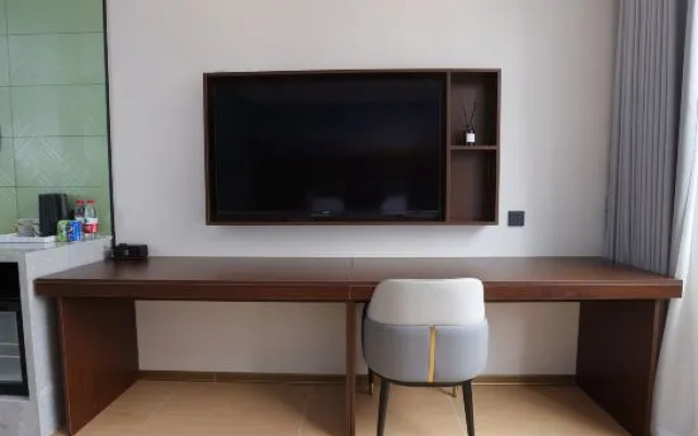 Shili Qingshe (Beijing Chaoyang High-speed Railway Shilipu Subway Station Branch)