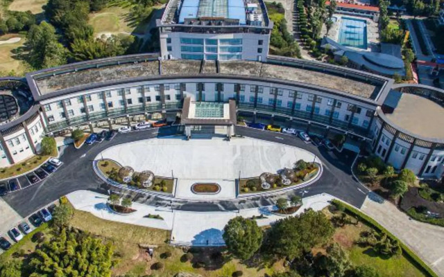 Wuyishan  Scenery Hotel