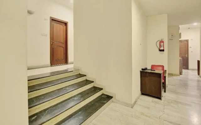 Collection O 82939 Hotel Sam