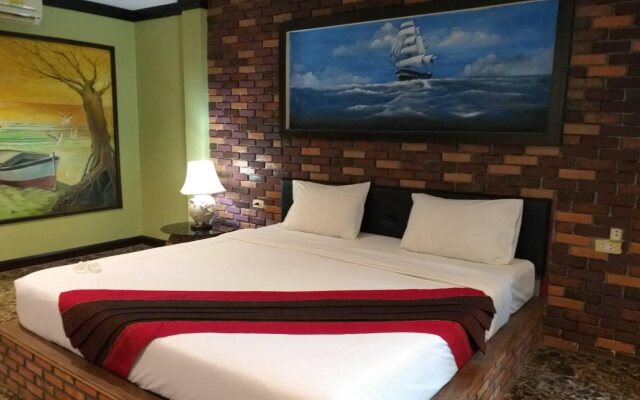 Ao Nang Beach Home