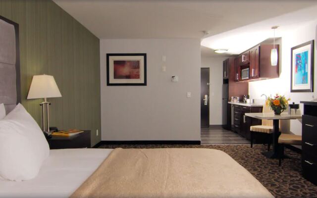 Paradise Inn and Suites - Redwater