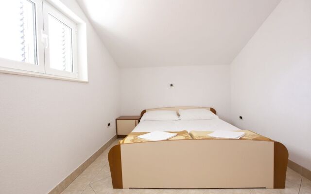 Apartmani Marinko