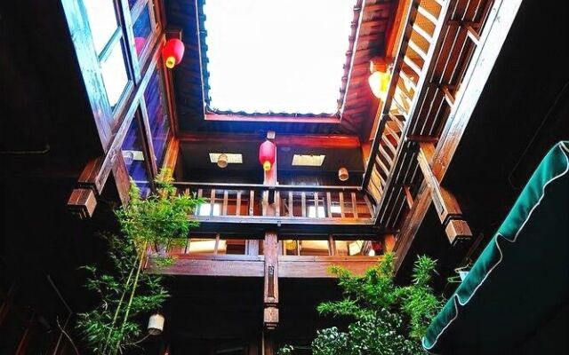 Lijiang Shuhe Town Rain Valley Inn