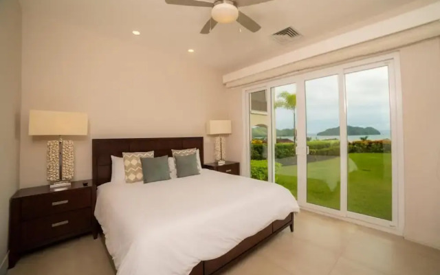 Miramar 1B - 3 bdr - 3 Bath Ocean View