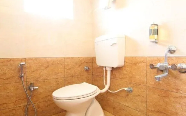 P&P Comforts By OYO Rooms