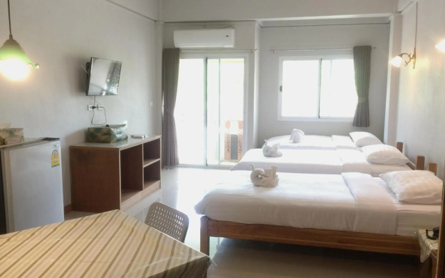 Baan Bangrak Residence (SHA Extra Plus)