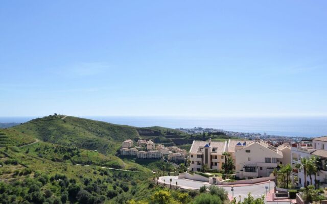 Lux and Modern Apartment With sea Views and Large Terrace