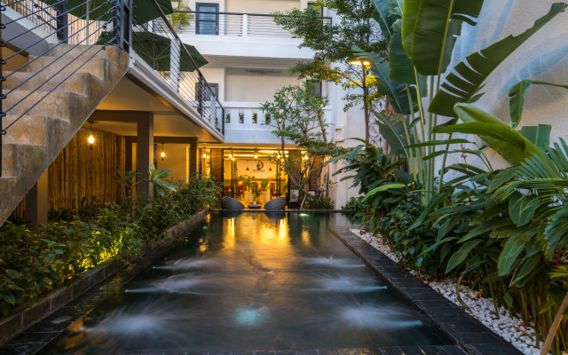 Double Leaf Boutique Hotel