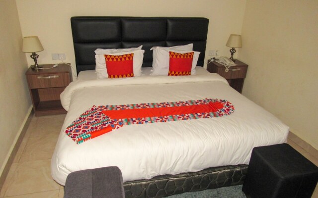Rhogem Hotel