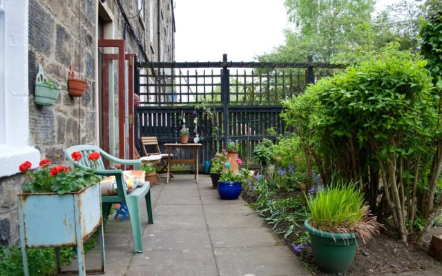 1 Bedroom Flat In Edinburgh