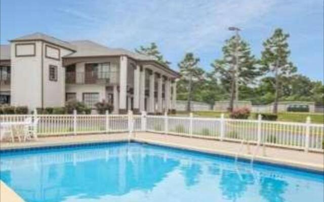 Americas Best Value Inn Holly Springs