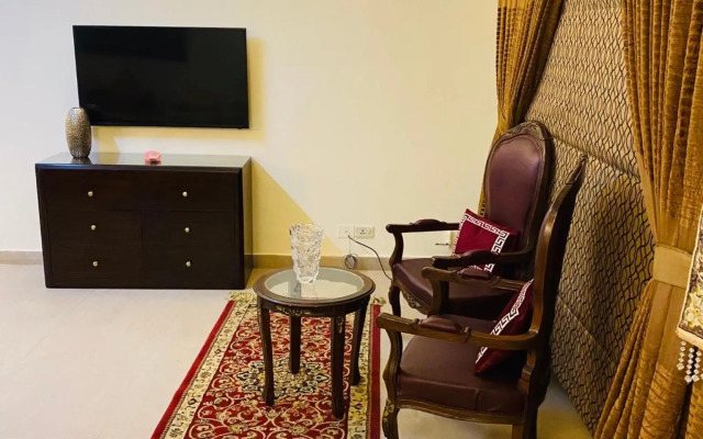 Royal Two Bed Luxury Apartment Gulberg