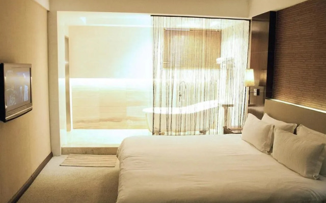 Biway Fashion Hotel - Puyang Daqing Road Branch