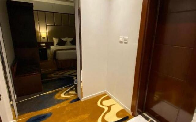 Thekra Hotel
