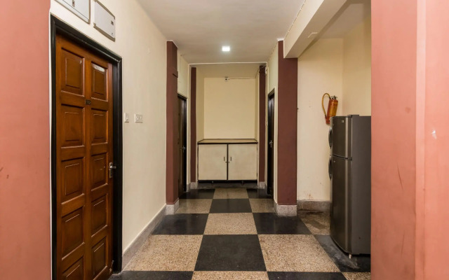 OYO 7326 Hotel Penguin