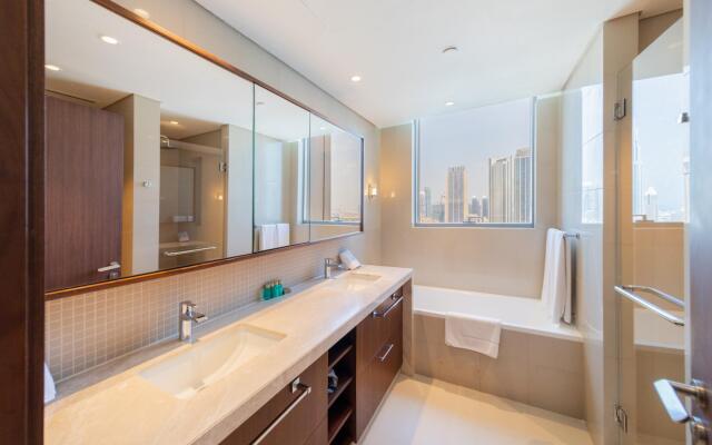 DXB - Boulevard Point - 2506 - DT