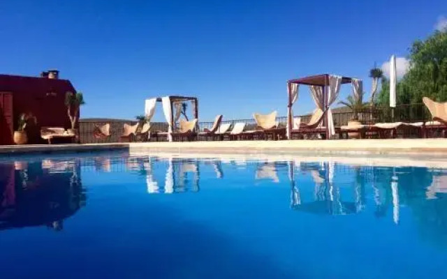 Hotel De Charme Les 3 Chameaux