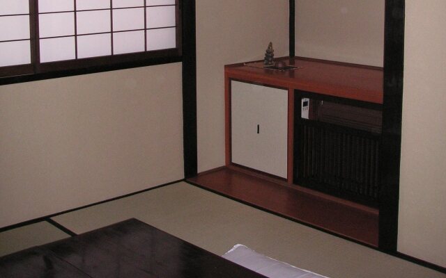 Hatago Kuretake-an Inn