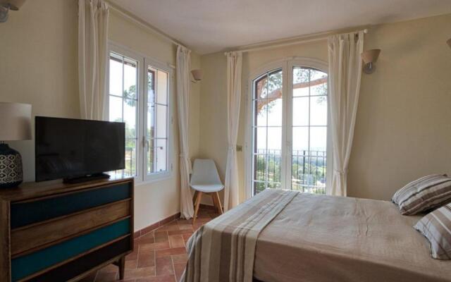 Appartement Ajaccio, 5 pièces, 8 personnes - FR-1-61-530