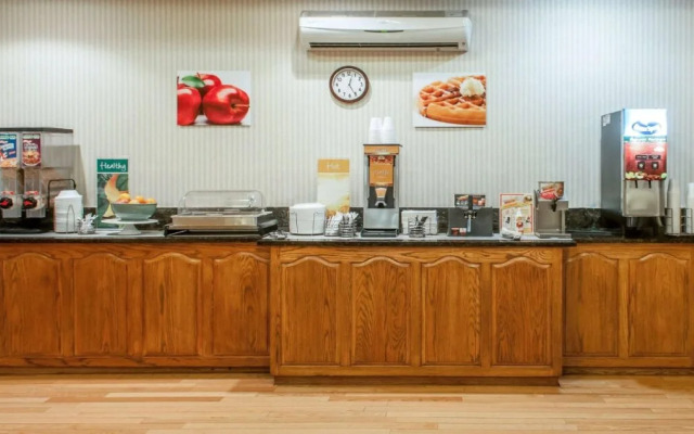 Holiday Inn Express Grants