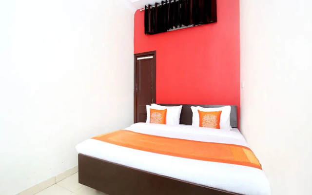 OYO 11073 Amar Guest House
