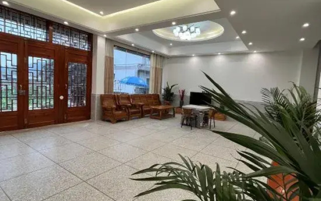 Yulong Bay B&B