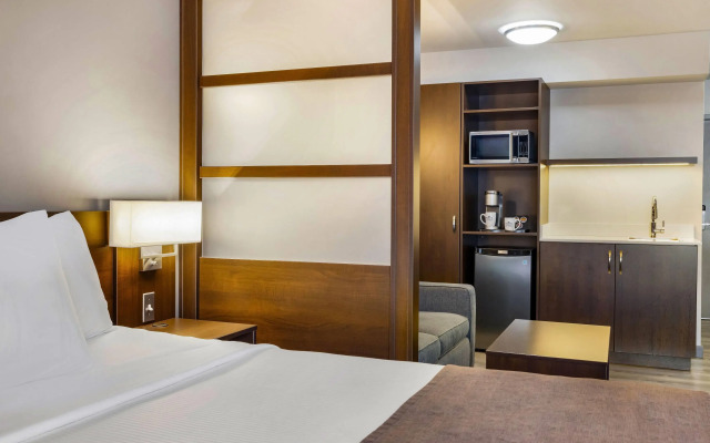 Microtel Inn & Suites by Wyndham Mont Tremblant