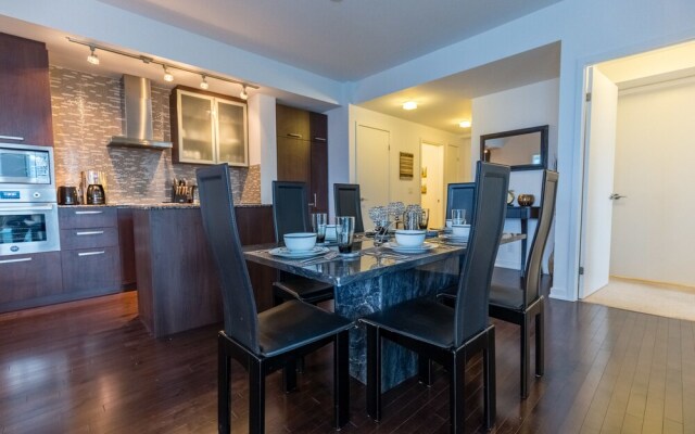 AOC Suites - Luxury Condo - City View