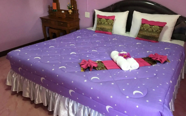 Baandin Resort and Restaurant