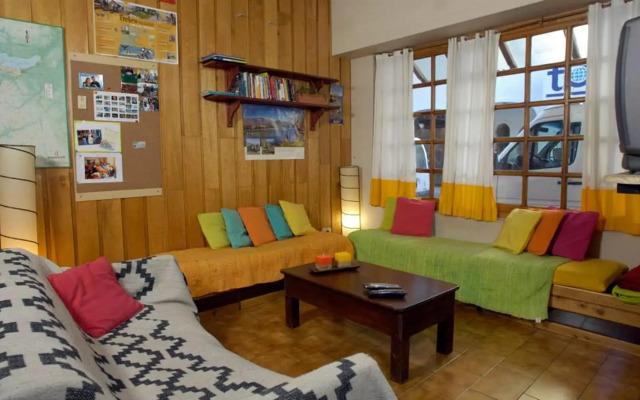Cinerama Hostel