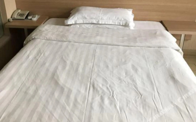 Lanyi Inn Hotel (Shanghai Zhangze)