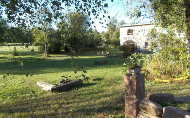 U Dvou lipek pod Broumovskými stěnami