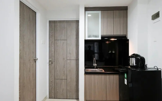 Homey And Compact Studio Apartment At Taman Melati Surabaya