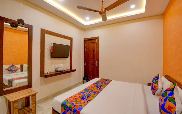 Hotel Grand Palace Banquet by OYO Rooms