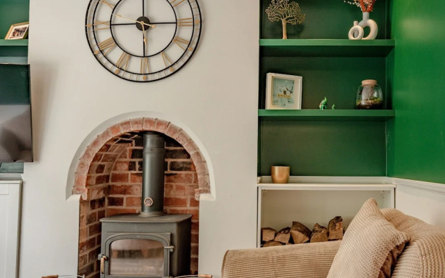 Exquisite renovation in central location