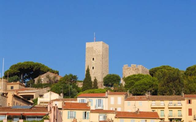 Apartment With one Bedroom in Cannes, With Wonderful City View and Wif