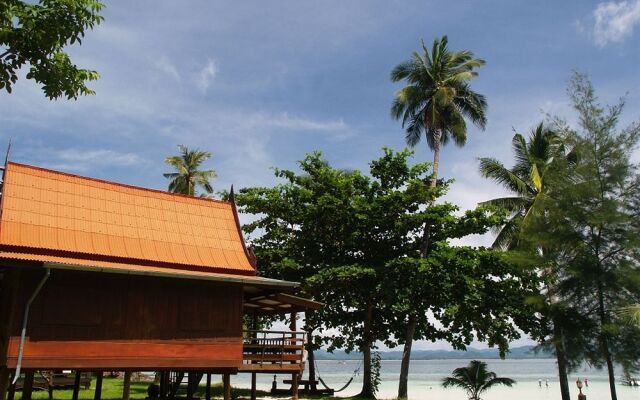 Koh Talu Island Resort - Mainland Bungalow