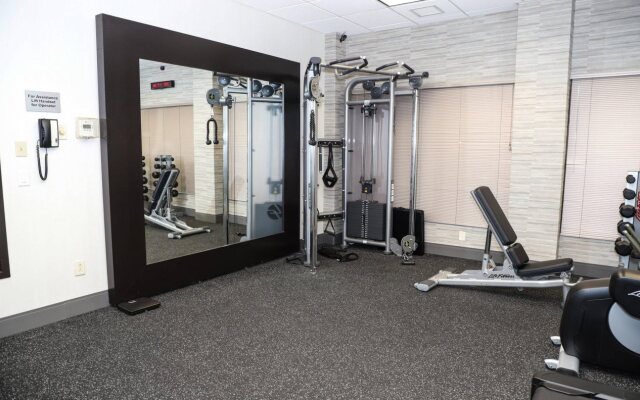 Courtyard by Marriott Toronto Brampton