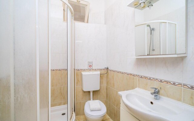 Stunning Apartment in Dubrovnik With Wifi and 2 Bedrooms