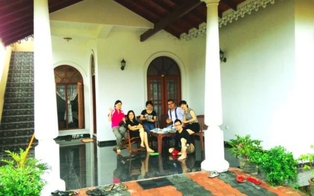 Colombo Airport Hostel @ Negombo Beach