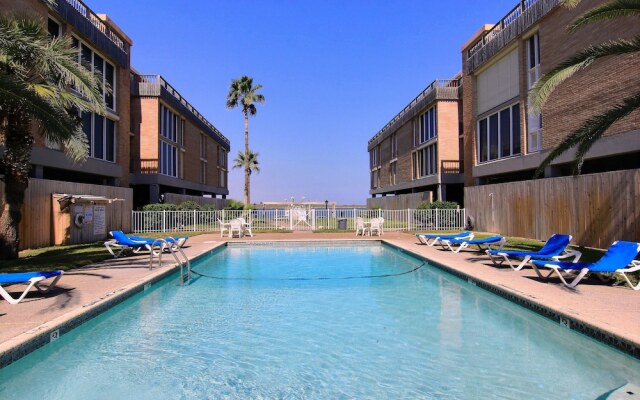 Channelview 205