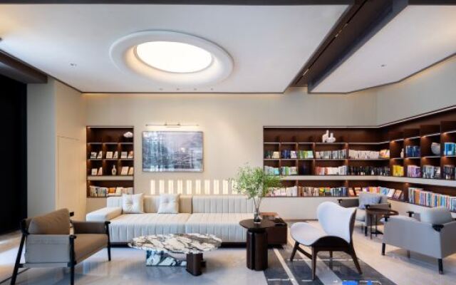 Shenyang Shenbei University Town Qixing Street Atour Hotel