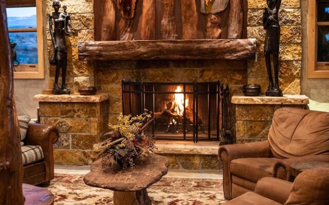 Cougar Ridge Resort, LLC